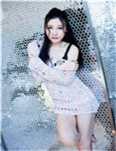 亚洲 欧美 自拍 制服 另类图片
